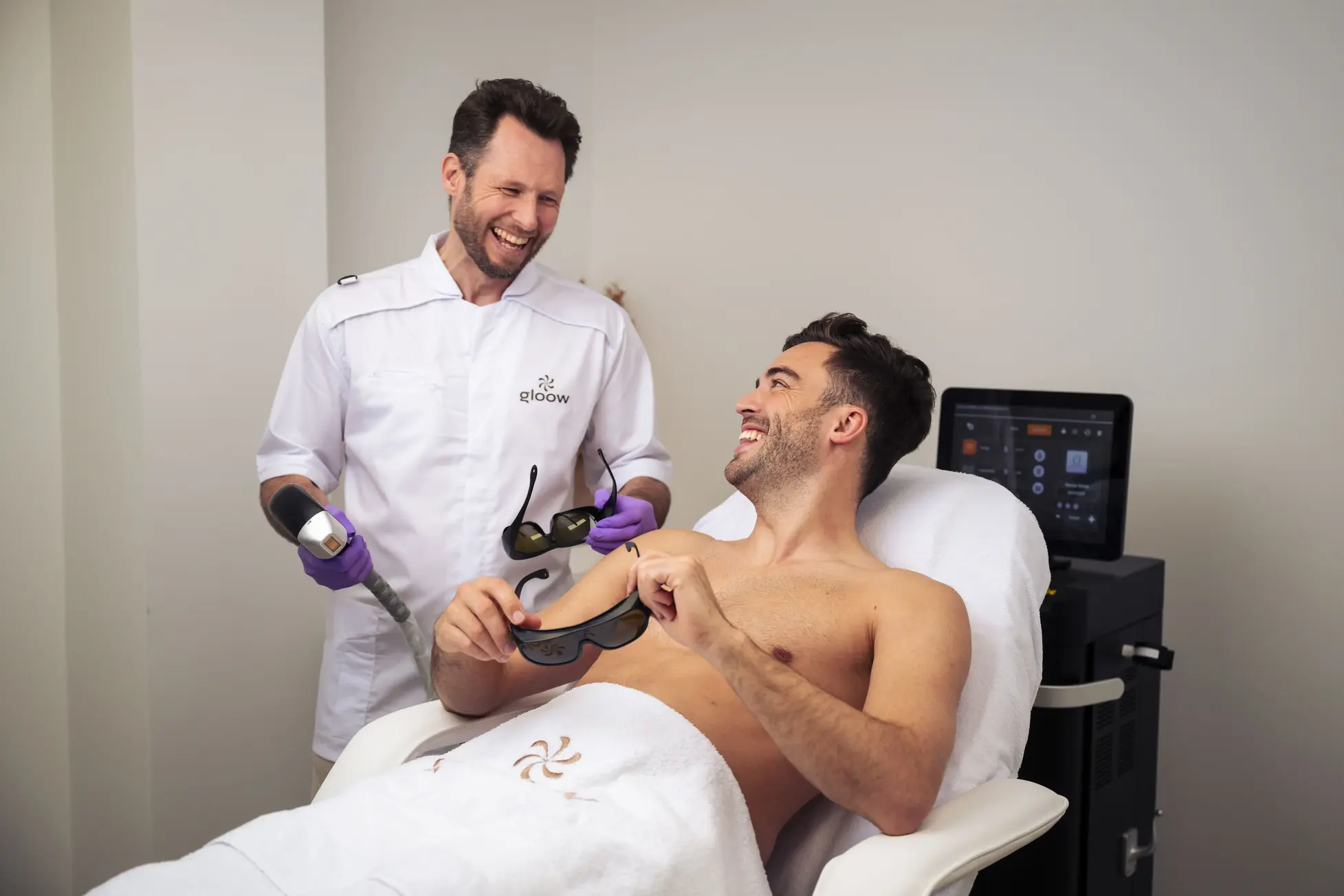 Diode ICE laserontharen voor mannen bij Gloow